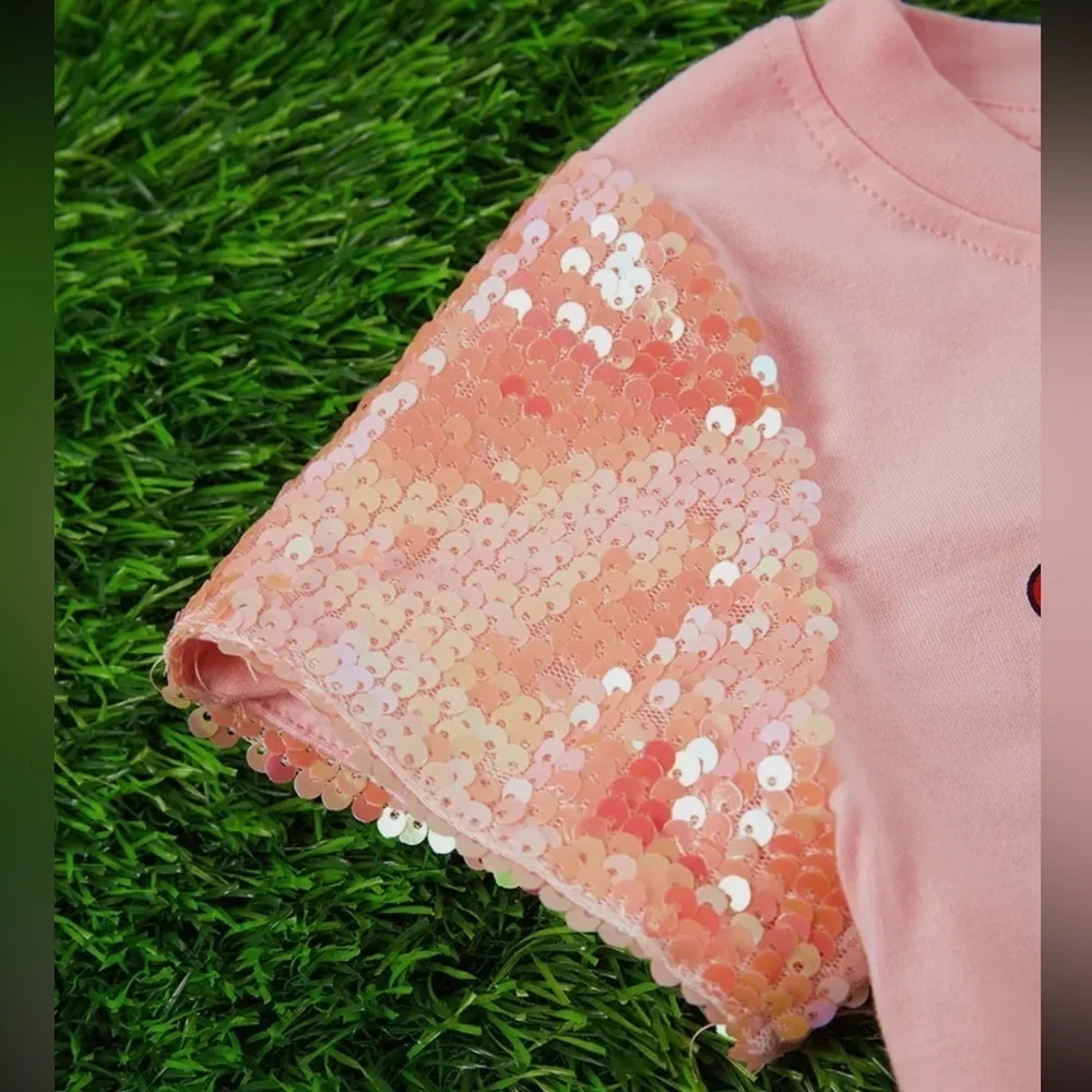 Mini Mouse Peach Short Sequin Sleeve. Boutique style. NWOT.